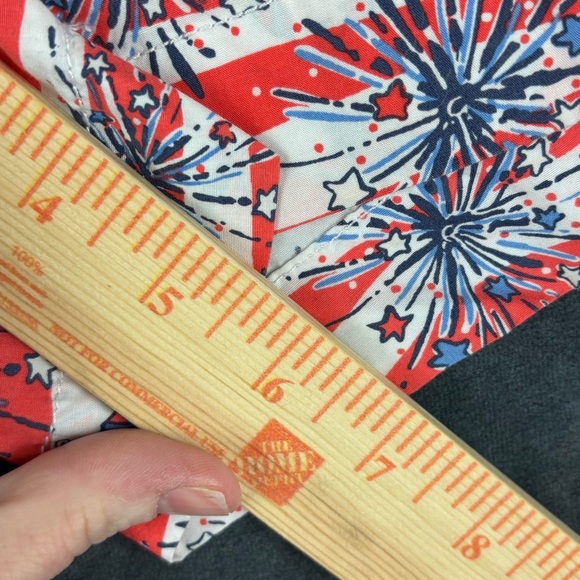 EUC Lilly Pulitzer Women’s Callahan Sunseeker Shorts in She’s a Firecracker Sz 0 - Picture 6 of 12